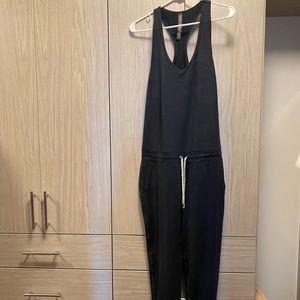 Vuori women’s jumpsuit. New with tags